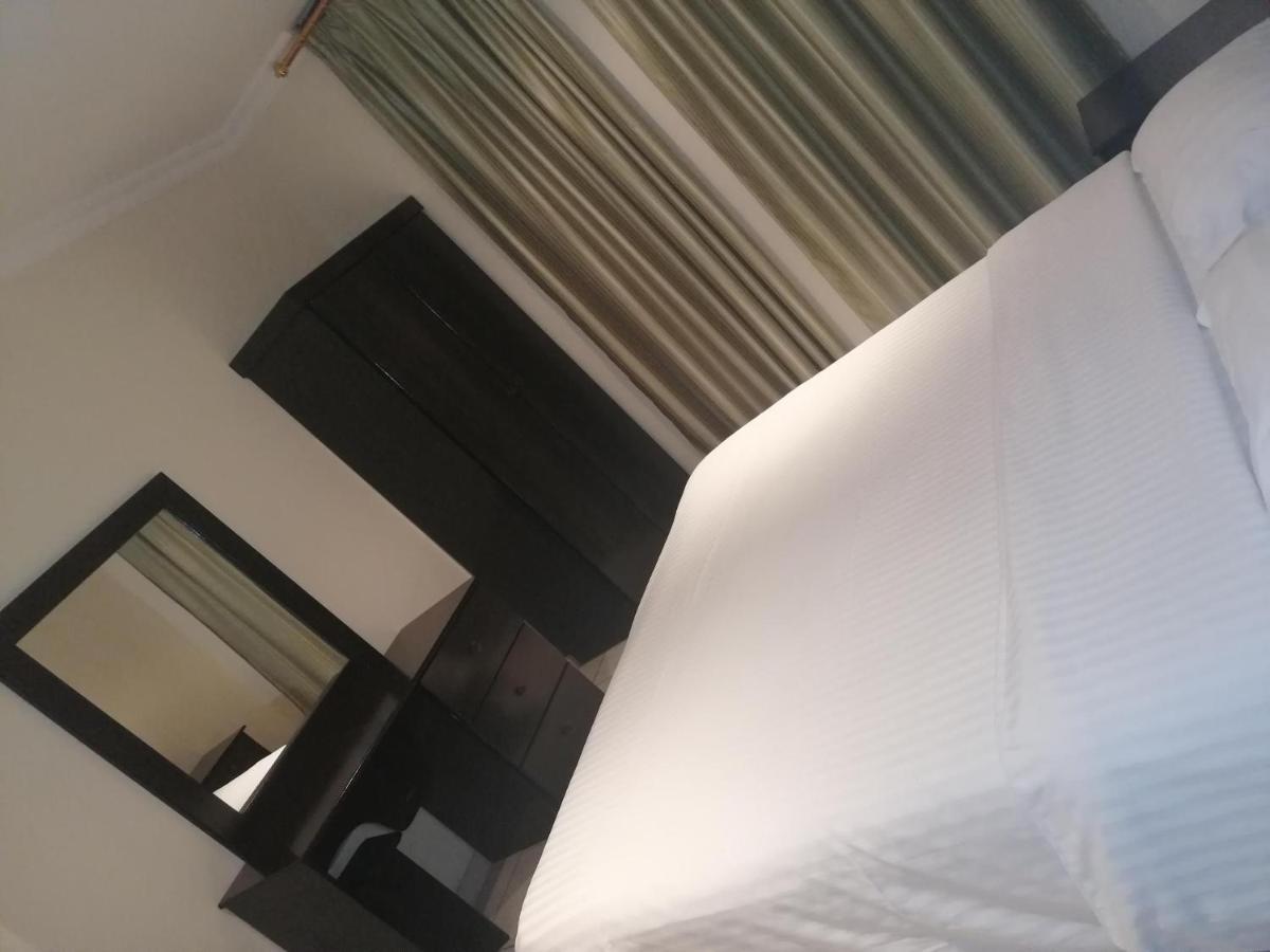 Al Aziziyah Hotel And Suites Khamis Mushait Exterior foto